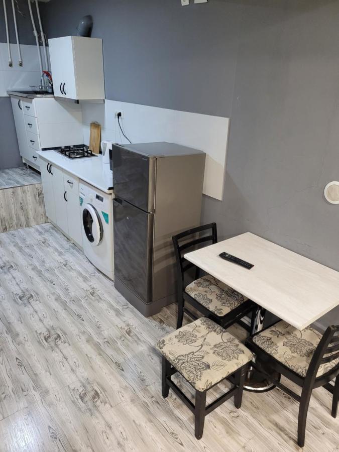 Villa Дом 33 Возле Клиники Астхик Erivan Exterior foto